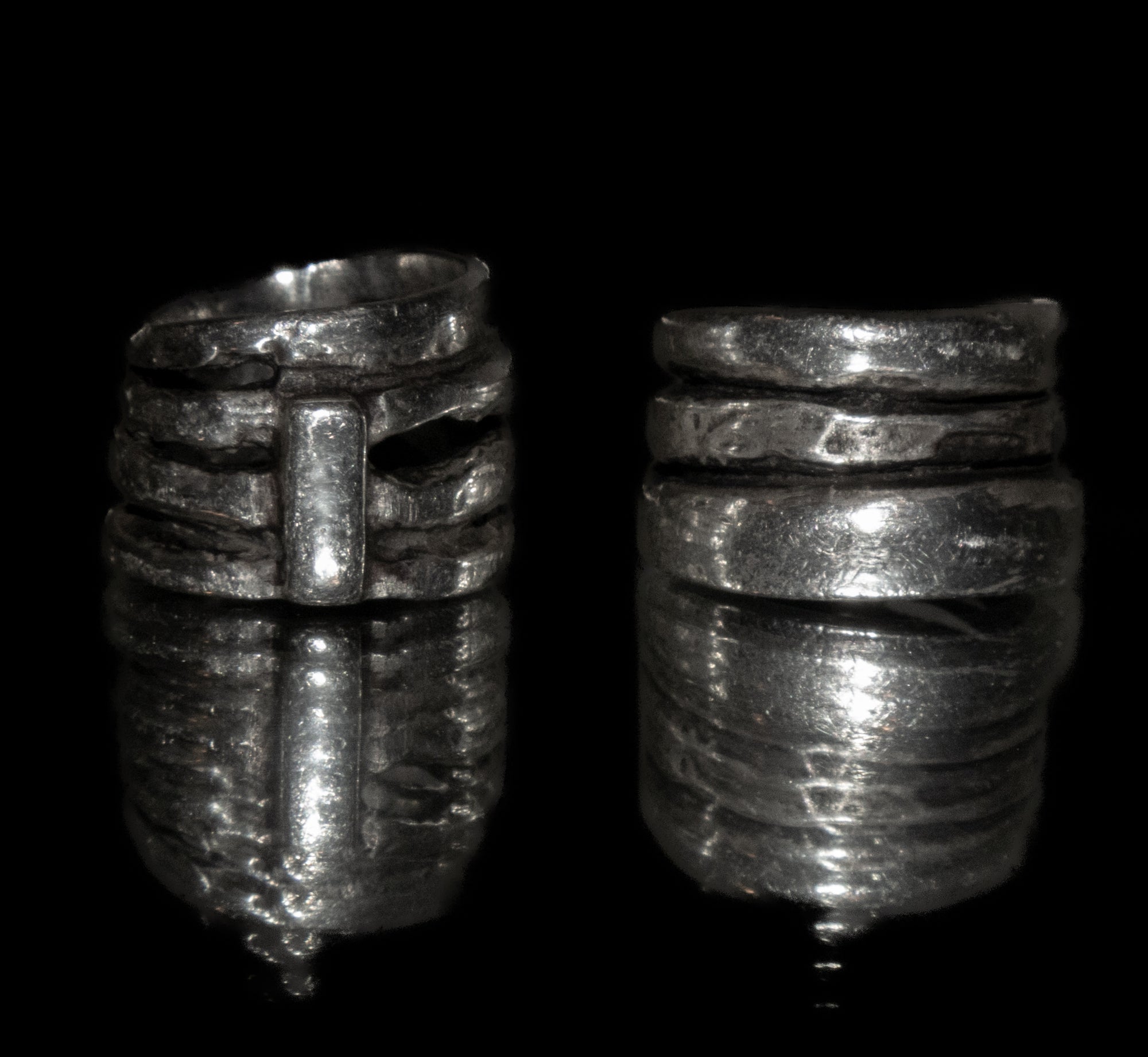 4 STACKS RING