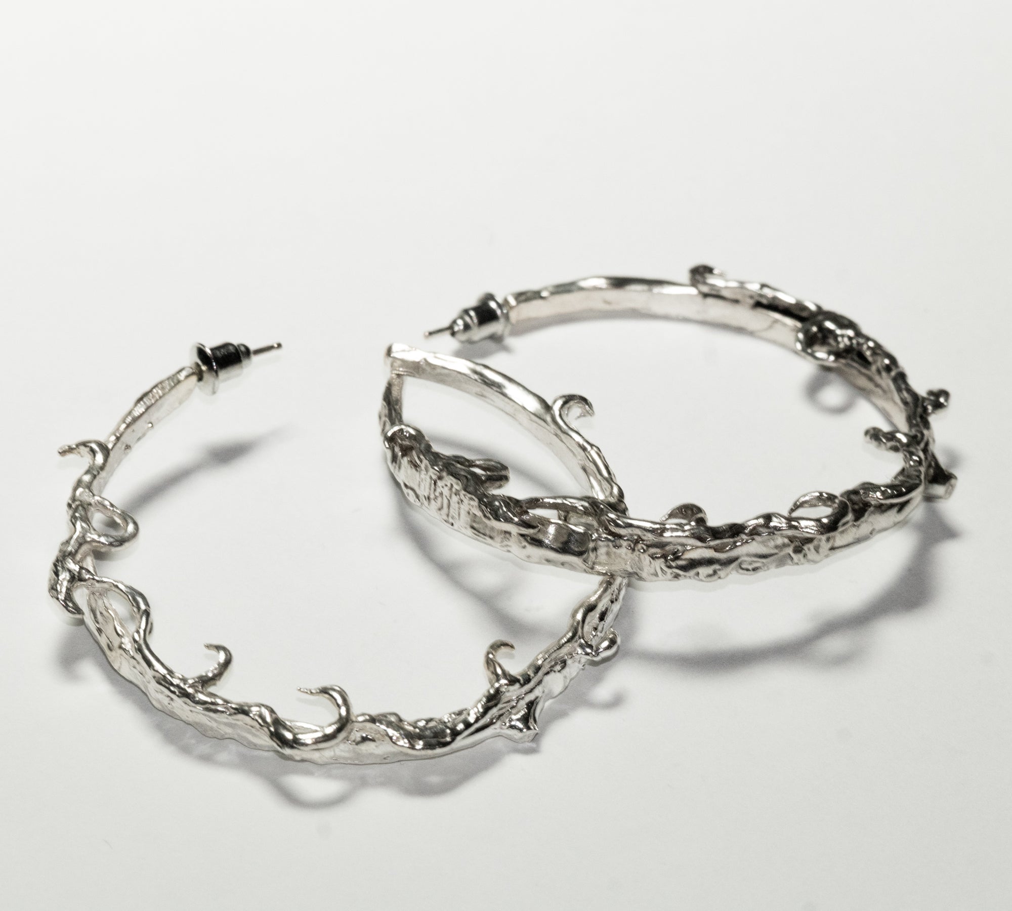 KONIEC HOOP EARRINGS